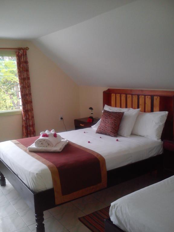 Malau Lodge Нукуалофа Екстериор снимка
